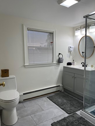 Hyannis Cape Cod vacation rental - Second Floor Bathroom