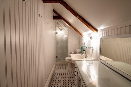 Provincetown, Martin House 157 Cape Cod vacation rental - Shared Second Floor Bathroom
