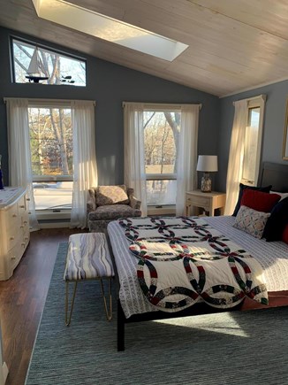 Centerville Cape Cod vacation rental - Large bedroom With sky lights