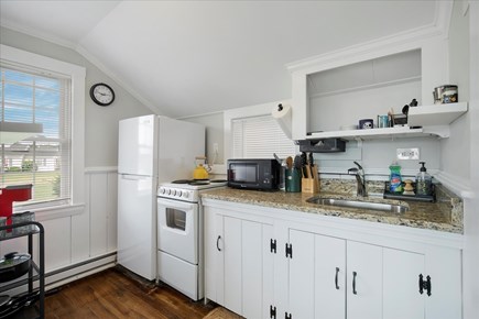 Centerville Cape Cod vacation rental - Suite C - Kitchen