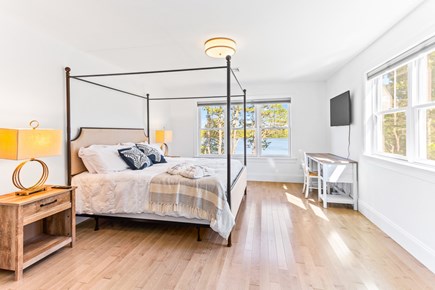 Yarmouth Cape Cod vacation rental - Four poster bed here