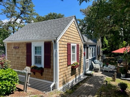 Truro, Whitman House Cottages Cape Cod vacation rental - Back of Cottage
