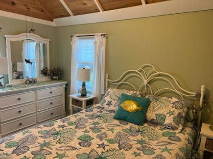 Truro, Whitman House Cottages Cape Cod vacation rental - Main Bedroom