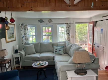 Truro, Whitman House Cottages Cape Cod vacation rental - Living Room Overlooks The Yard