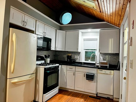 Bourne, Buzzards Bay Cape Cod vacation rental - Fully stocked kitchen