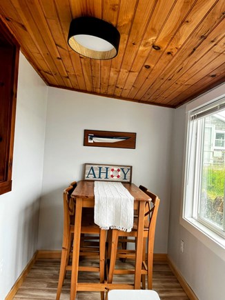 Bourne, Buzzards Bay Cape Cod vacation rental - Dining area