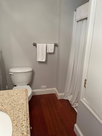 Chatham Cape Cod vacation rental - Full Bathroom