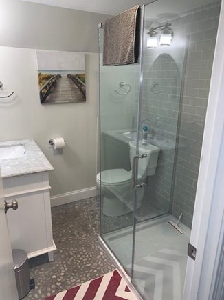 Dennisport Cape Cod vacation rental - Upstairs bathroom