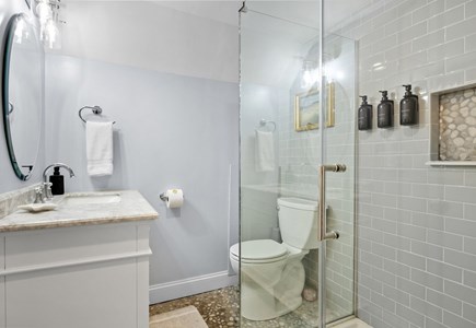 Dennisport Cape Cod vacation rental - Stand up shower upstairs