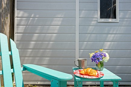 Dennisport Cape Cod vacation rental - Peaceful sitting area