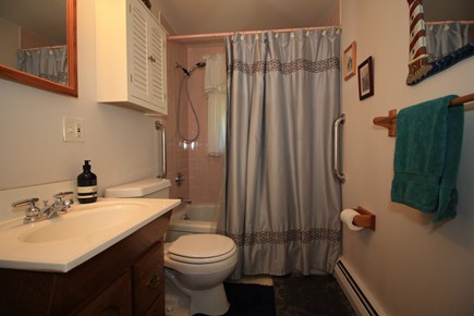 South Dennis Cape Cod vacation rental - Downstairs bathroom with tub