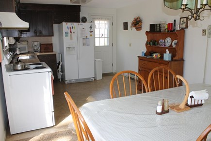 Brewster Cape Cod vacation rental - Dining & Kitchen