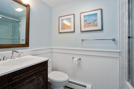Hyannis Cape Cod vacation rental - 1st floor full bath
