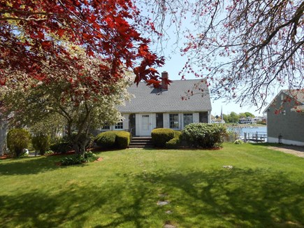 Bourne, Buzzards Bay Cape Cod vacation rental - Beautiful waterfront home with private beach