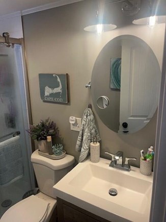 Dennis Cape Cod vacation rental - Bathroom