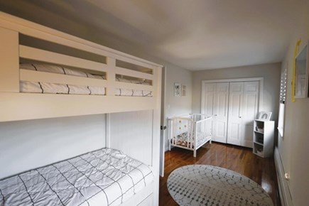 Chatham Cape Cod vacation rental - Bunk beds and crib