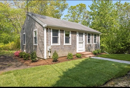 Brewster Cape Cod vacation rental - Newly renovated 3/1 on large, private wooded lot