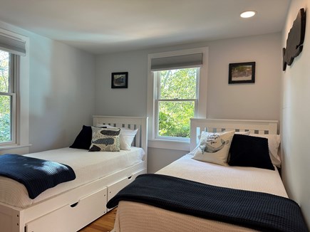 Brewster Cape Cod vacation rental - Bedroom 3 - 10 by 12’ room with two twin beds, dresser & TV