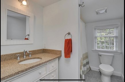 Chatham Cape Cod vacation rental - Upstairs Full Bathroom