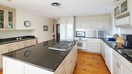 Wellfleet Cape Cod vacation rental - Kitchen with granite counter tops and large central island