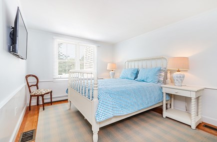 Falmouth Cape Cod vacation rental - Bedroom - 1st floor queen