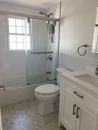 South Yarmouth Cape Cod vacation rental - 2nd full bathroom