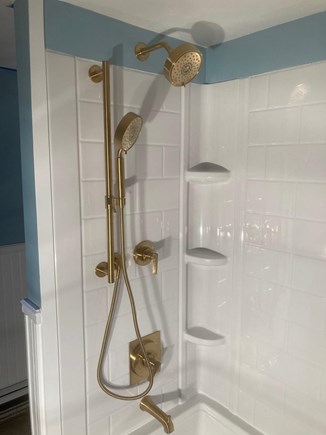 Wellfleet Cape Cod vacation rental - 1st Floor Bath