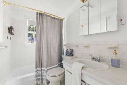 West Yarmouth Cape Cod vacation rental - Shower tub combo.