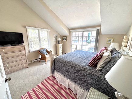 Chatham Cape Cod vacation rental - King Room with Access to Deck overlooking Chatham Bars Ave