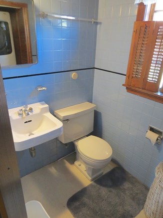 Brewster Cape Cod vacation rental - Bathroom 1
