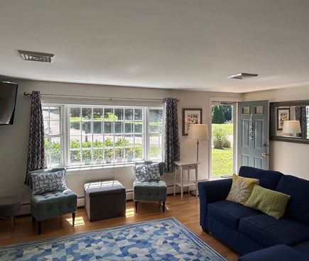 Dennis Cape Cod vacation rental - Livingroom