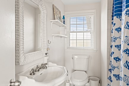 Dennis Cape Cod vacation rental - Bathroom - tub/shower/