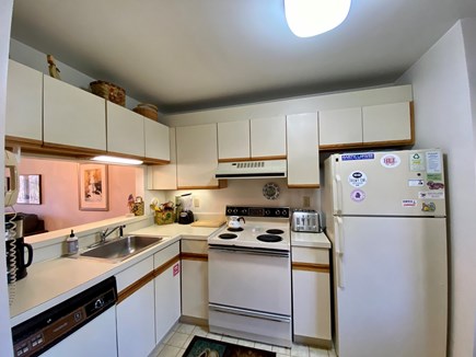 Brewster, Ocean Edge Cape Cod vacation rental - Kitchen