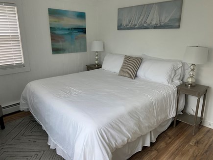 Yarmouth, Hyannis Harbor Beach House Cape Cod vacation rental - 1st Floor King with en-suite