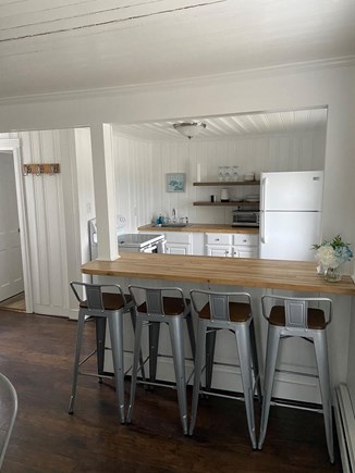 Yarmouth, Hyannis Harbor Beach House Cape Cod vacation rental - Second floor kitchen