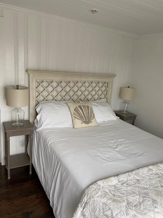 Yarmouth, Hyannis Harbor Beach House Cape Cod vacation rental - 2nd floor queen bedroom