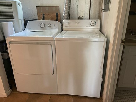 Truro Cape Cod vacation rental - Laundry room