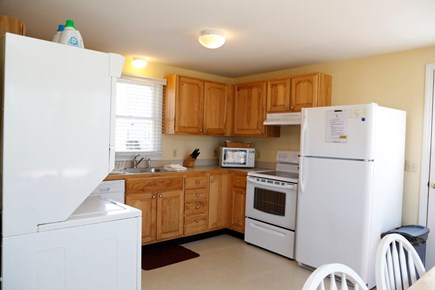 Brewster Cape Cod vacation rental - Kitchen - Dining Area