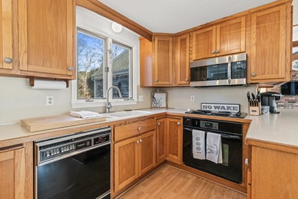 Eastham Cape Cod vacation rental - Fully equipped kitchen