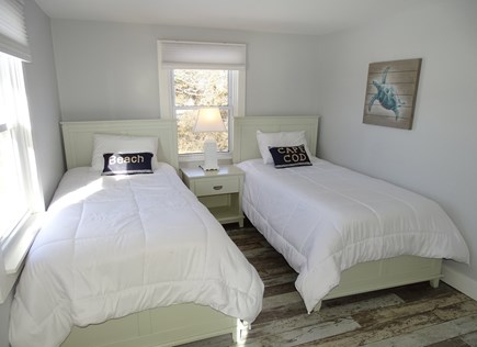 West Dennis Cape Cod vacation rental - Twin bedroom at the front of the house