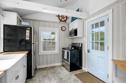 Chatham Cape Cod vacation rental - Cottage kitchen