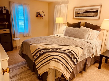 Falmouth, Megansett Cape Cod vacation rental - Comfy Queen bed
