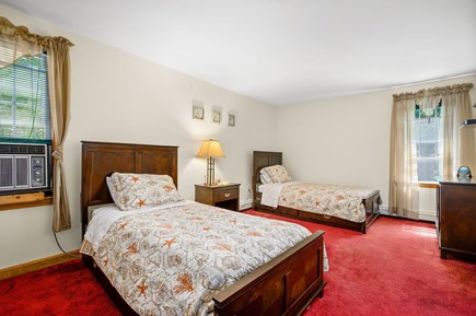 Dennis Cape Cod vacation rental - Second twin bedroom
