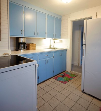 Plymouth, White Horse Beach MA vacation rental - Kitchen
