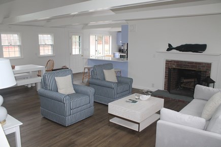 Eastham, Great Pond / Kingsbury - 3987 Cape Cod vacation rental - Living Room