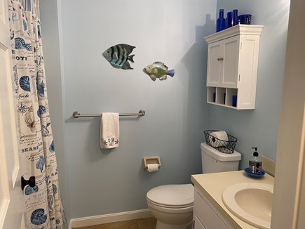 Chatham Cape Cod vacation rental - Full Bathroom