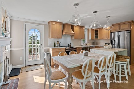Chatham Cape Cod vacation rental - Integrated dining area