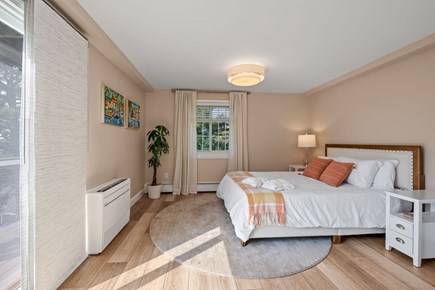 Chatham Cape Cod vacation rental - Lower level primary bedroom: Queen