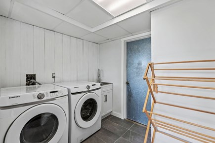 Chatham Cape Cod vacation rental - Full size washer/dryer