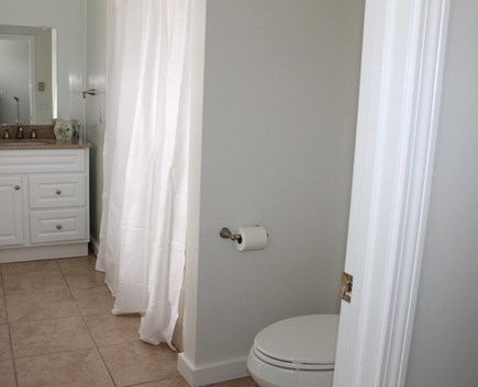 Brewster, BTULL Cape Cod vacation rental - 2nd Floor Bathroom